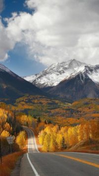 Fall Road Lockscreen