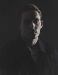 Dermot Kennedy Background 3