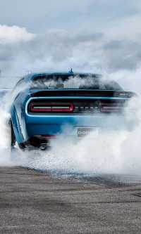 iPhone Dodge Challenger Wallpaper