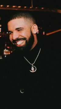 Drake Smile Wallpaper