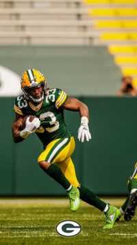 iPhone Aaron Jones Wallpaper