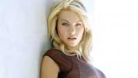 Elisha Cuthbert Wallpaper Desktop 10