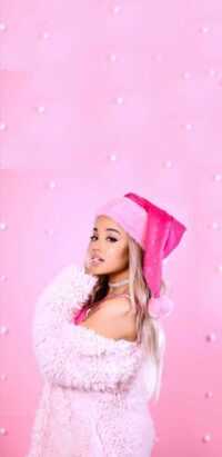 4K Ariana Grande Wallpaper 2