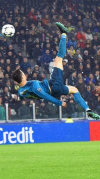 Ronaldo Bicycle Kick Wallpaper 3